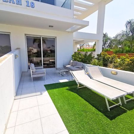 Happy Day Dreamer Apartments Pyla Exterior photo
