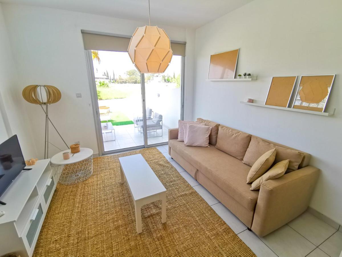 Happy Day Dreamer Apartments Pyla Exterior photo