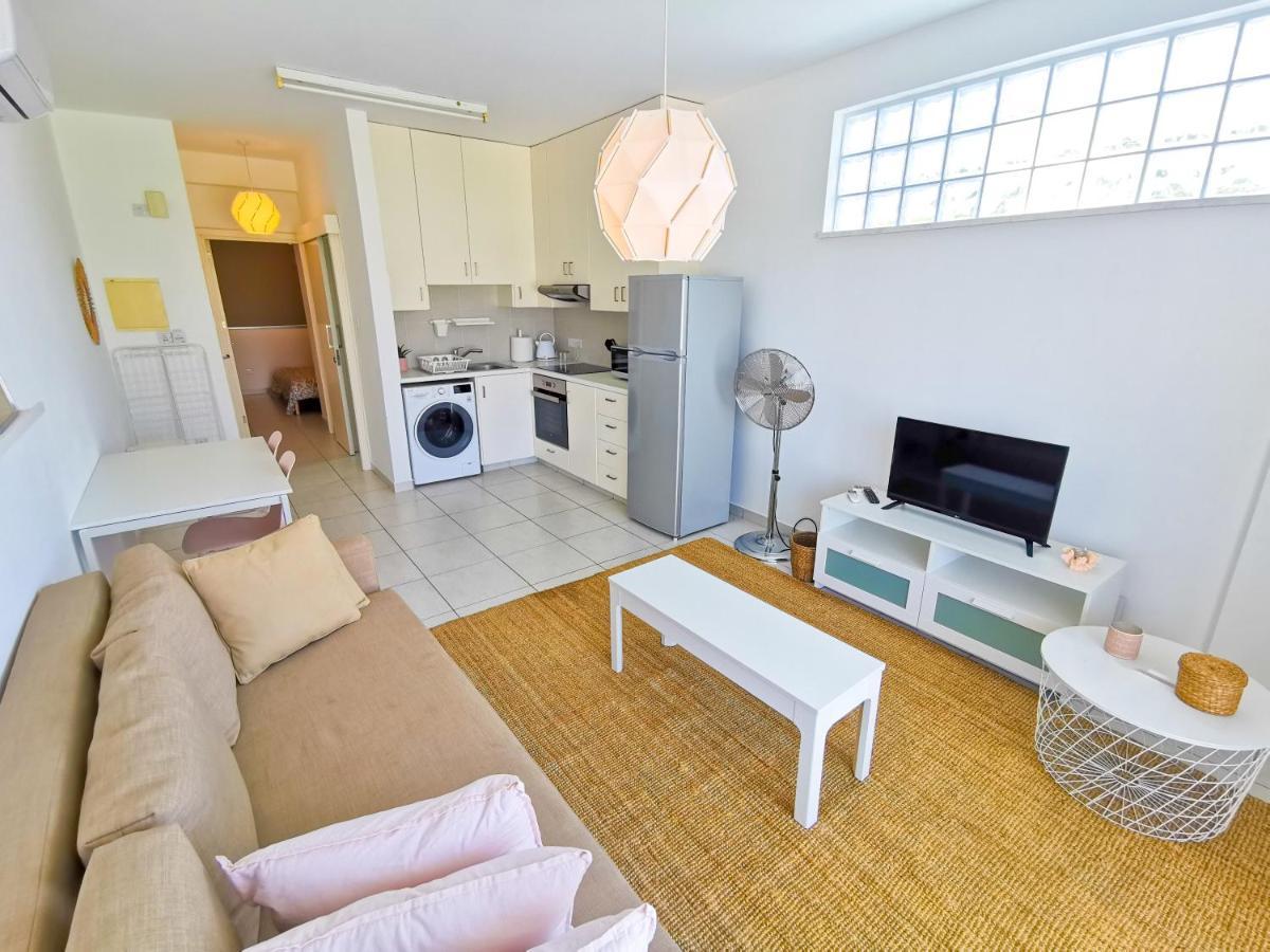 Happy Day Dreamer Apartments Pyla Exterior photo